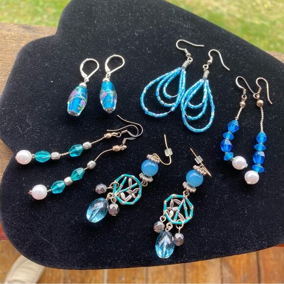 Stunning Turquoise Blue Earrings Set of 5 pc lot Lampwork bead silver tone - Picture 1 of 8